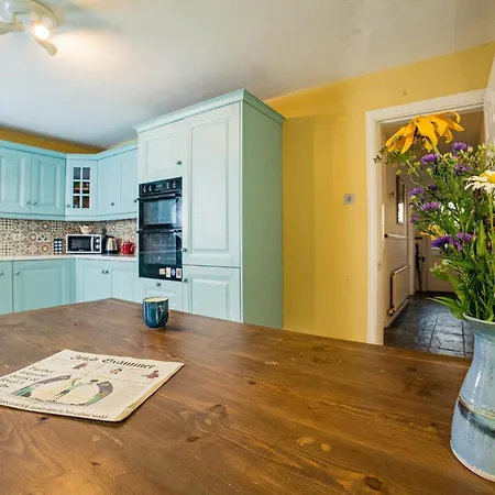Holiday home The Heart Of Westport
